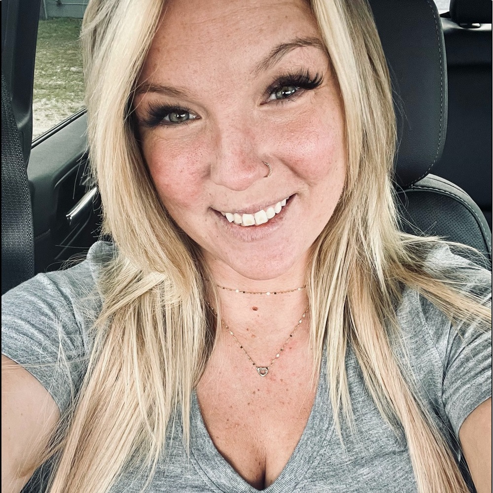 Meet your Posher, Megan